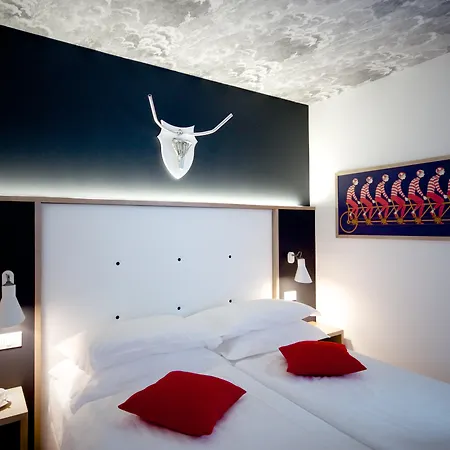 Luise Otel